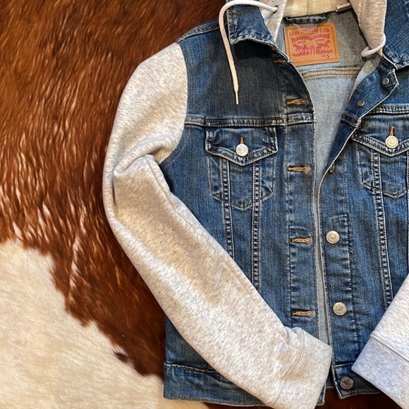 Levi’s trucker jacket size S - Picture 3 of 4